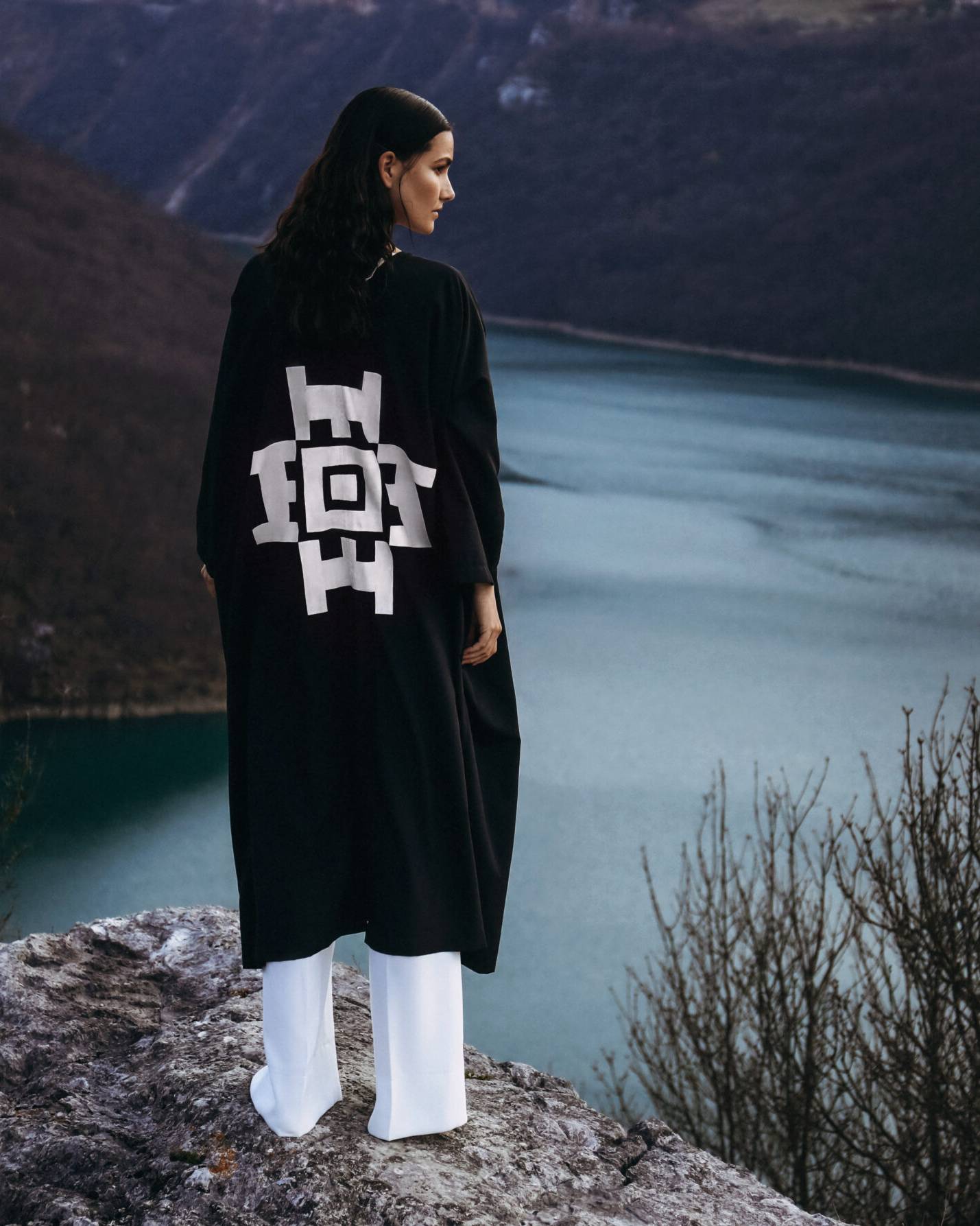 ZMIJANJE.design Collection MRGUDA Statement Kimono by Alexis Qū