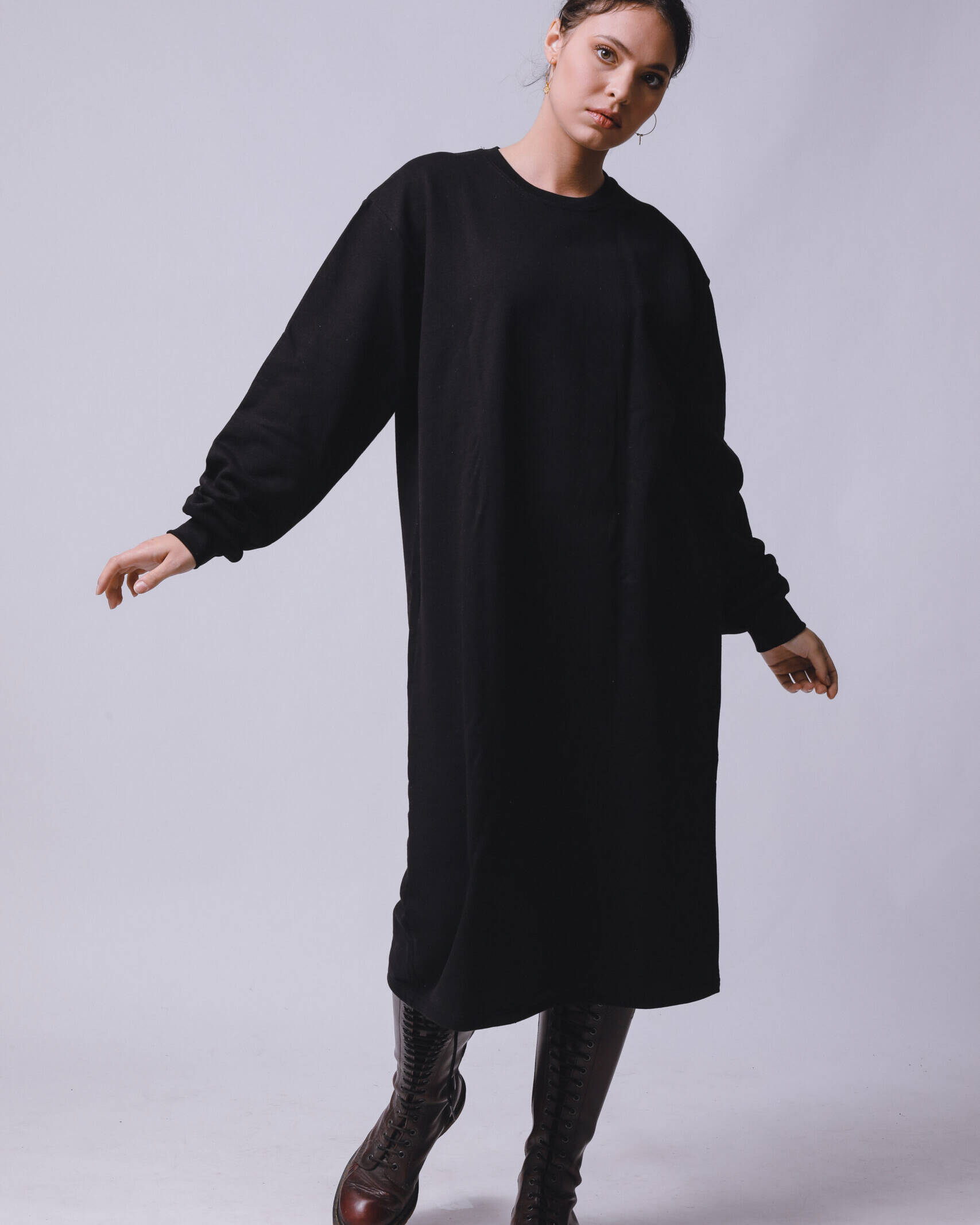 ZMIJANJE.design BUNAREVI Gold Sweatshirt Dress by Alexis Qū